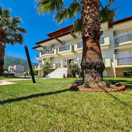 Tsipos Aparthotel *