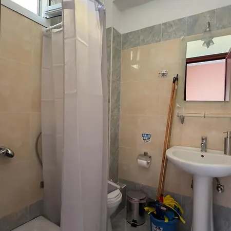 Aparthotel Tsipos *